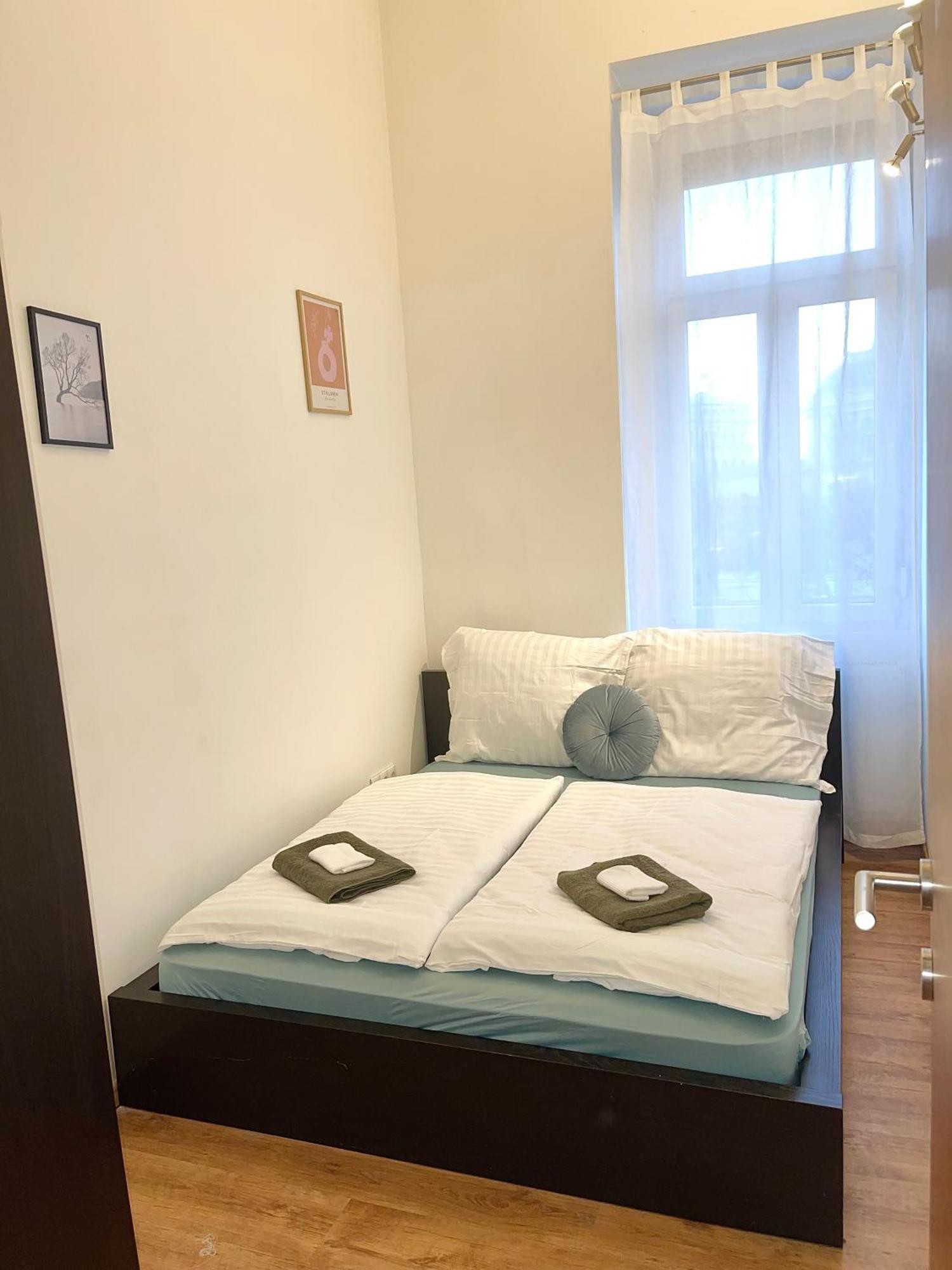 Vivien Apartment Budapest Luaran gambar
